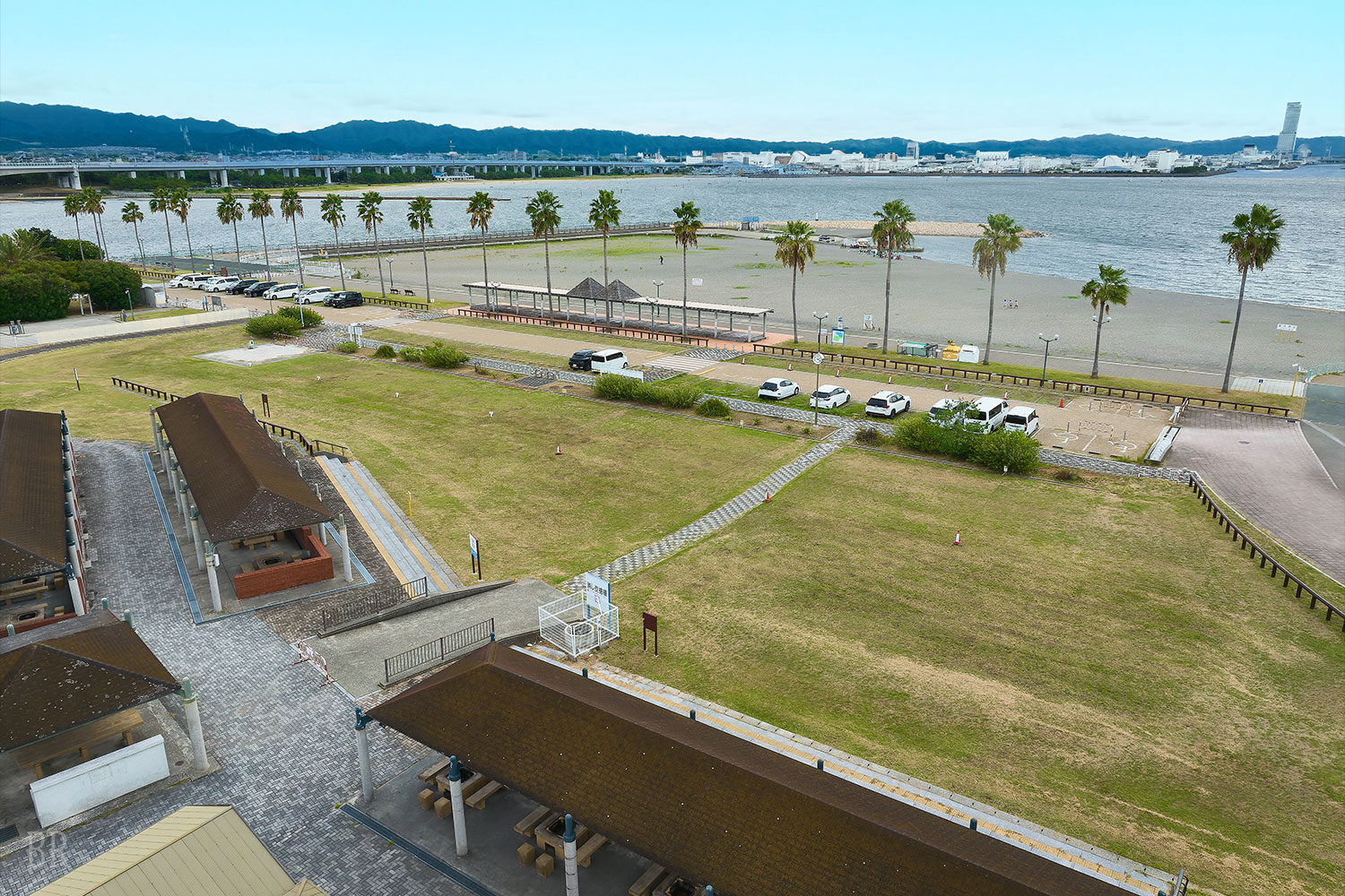 二色之濱汽車露營場上層BBQ花園