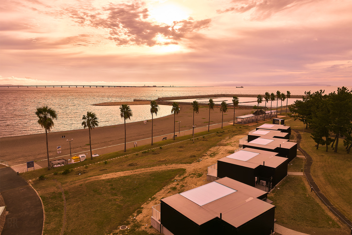 共 8棟豪華露營小屋，可供多棟包棟使用