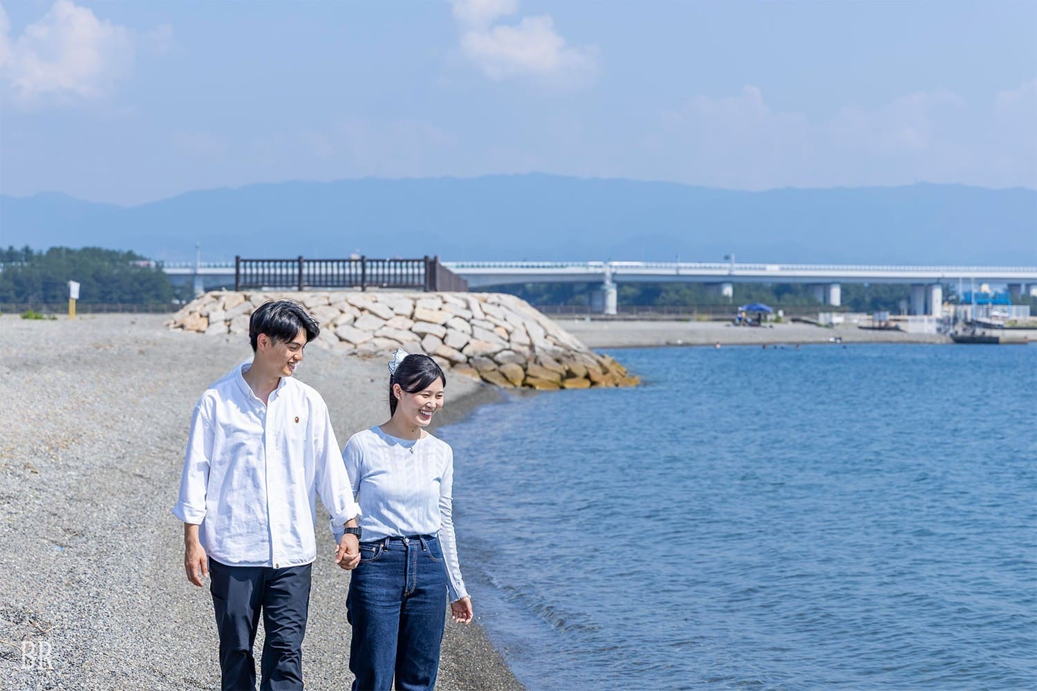 獨享眼前遼闊海景的晨間野餐